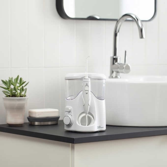 Waterpik Ultra Plus Water Flosser and Cordless Plus Water Flosser, 900 g