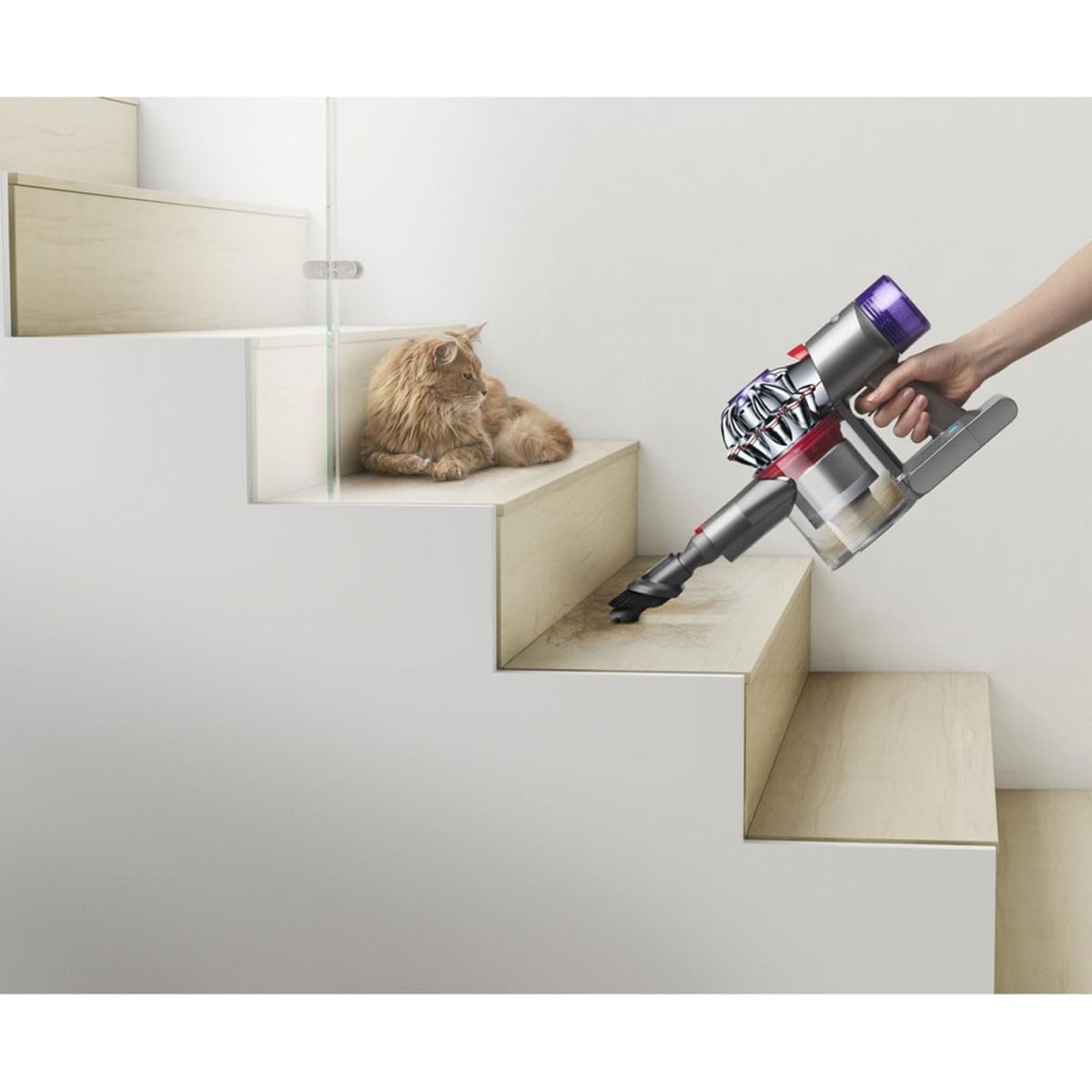 Dyson V8, Battery Vacuum Cleaner, Silver, Nickel